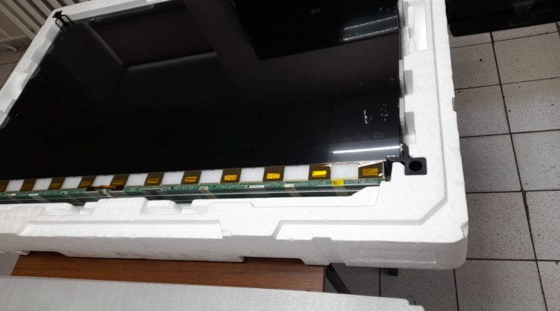 Матрица UE 50 AU 8000 T